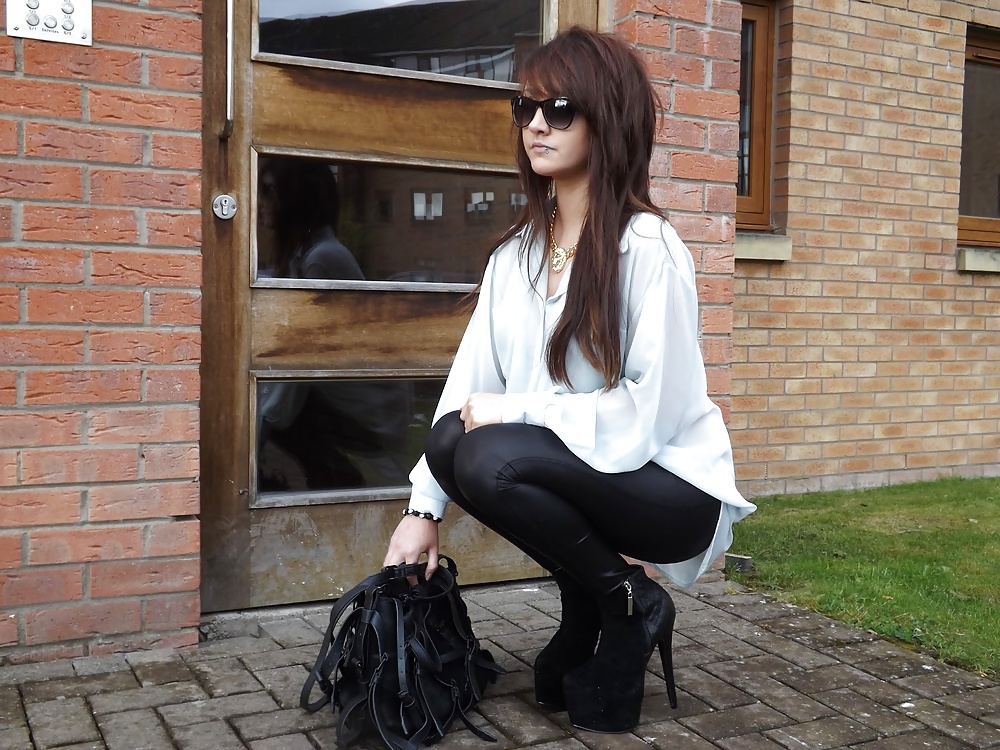 Putas en legging
 #29487704