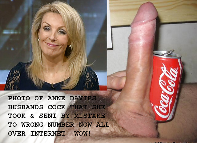 イギリスのセレブの偽物 アン・デイヴィス 5 テレビのニュースリーダーの司会者bbc
 #39319924
