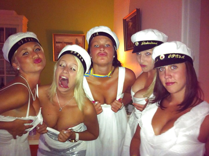 Sexy amateurs
 #34265480