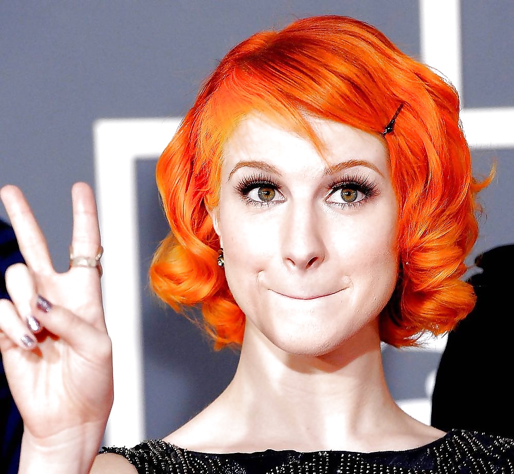 Hayley Williams #33613303