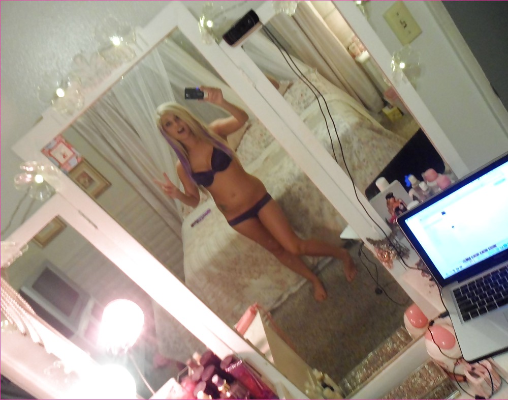 Prinzessin Barbie Ist Eine Hure Schlacke Fickt Sich #35806799