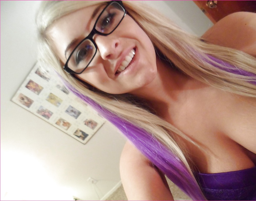 Prinzessin Barbie Ist Eine Hure Schlacke Fickt Sich #35806932