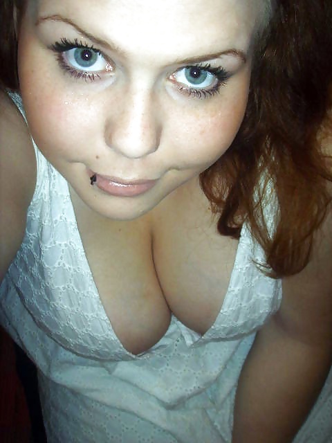 Busty Teens Cleavage 3 #25926283