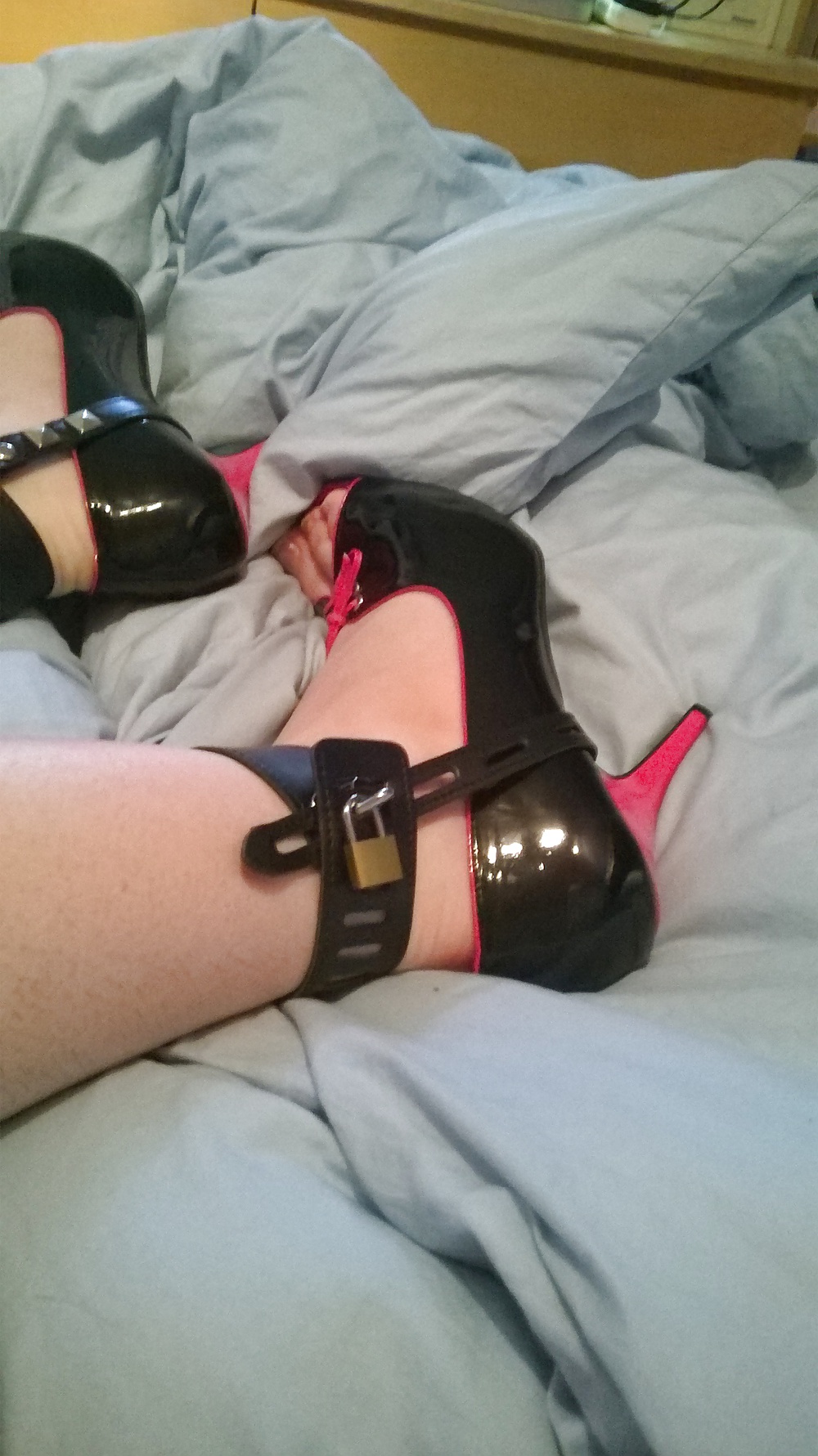 Sissy locked in heels #30085874