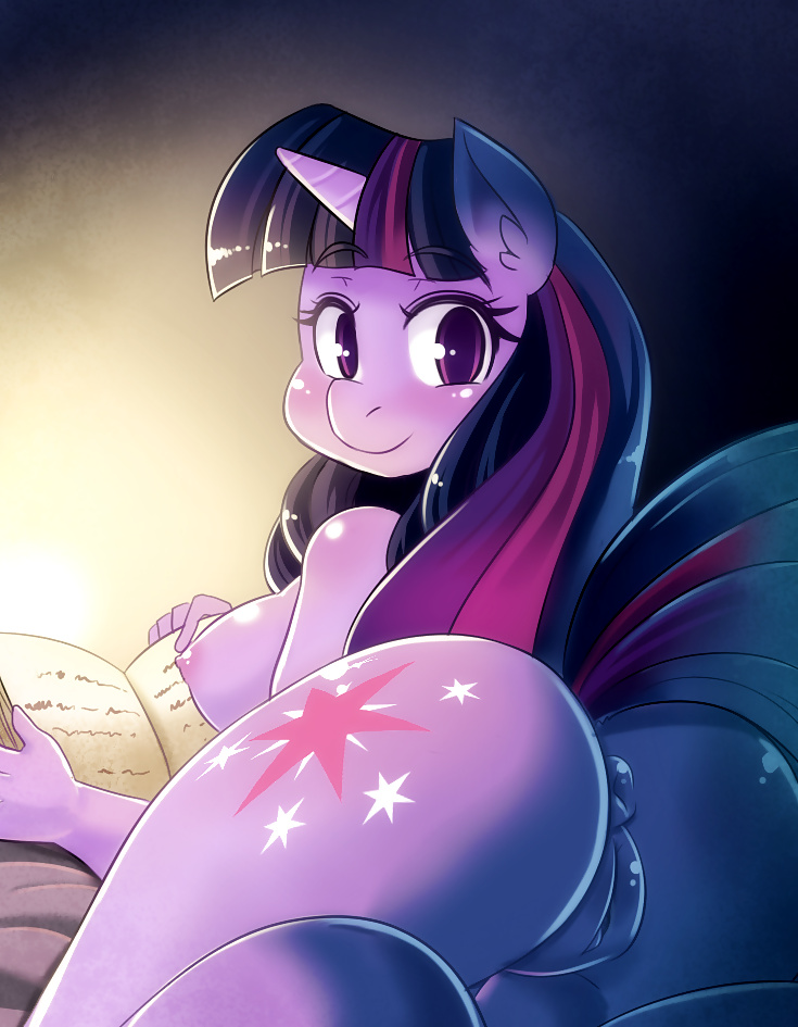 My Little Pony - Twilight Sparkle #31388833