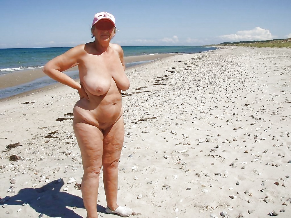 Nackt Reife Tante Am Strand #31814851