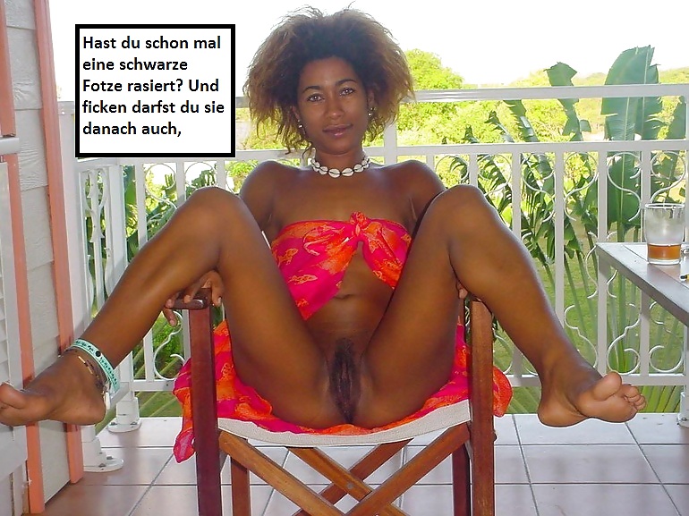 Captions No7 #23828681