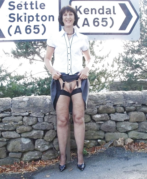 Mums he cums on 4 #40610589