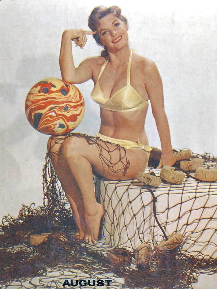 Julie london - fotos de pin up para el álbum de chicas de calendario de 1956 
 #23149831