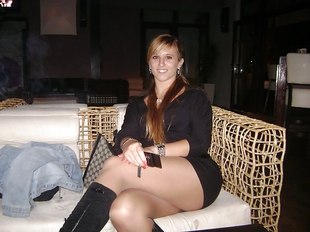 女の子は
 #29762585