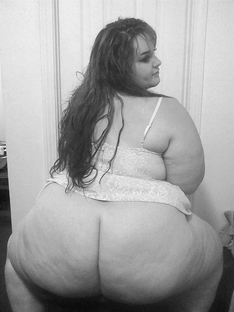 Gorgeous BBW! (Miss Junk in the Trunk) #29720256