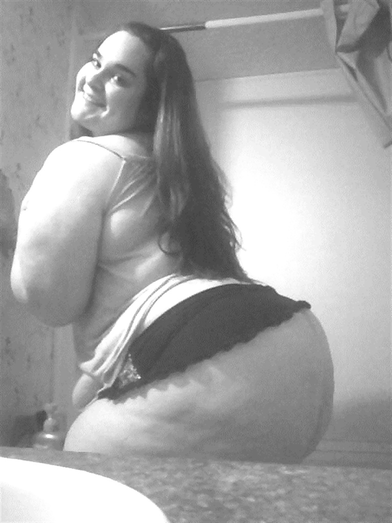 Gorgeous BBW! (Miss Junk in the Trunk) #29720261