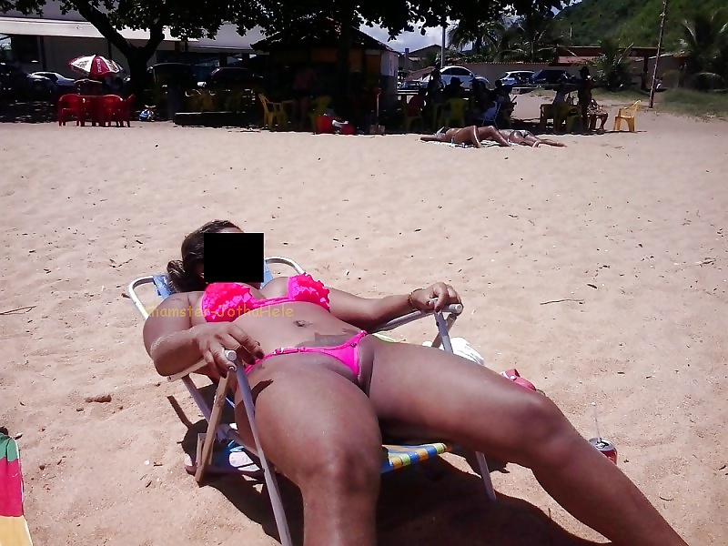 A Esposa do Corno na Praia - Jotha Hele #27086134