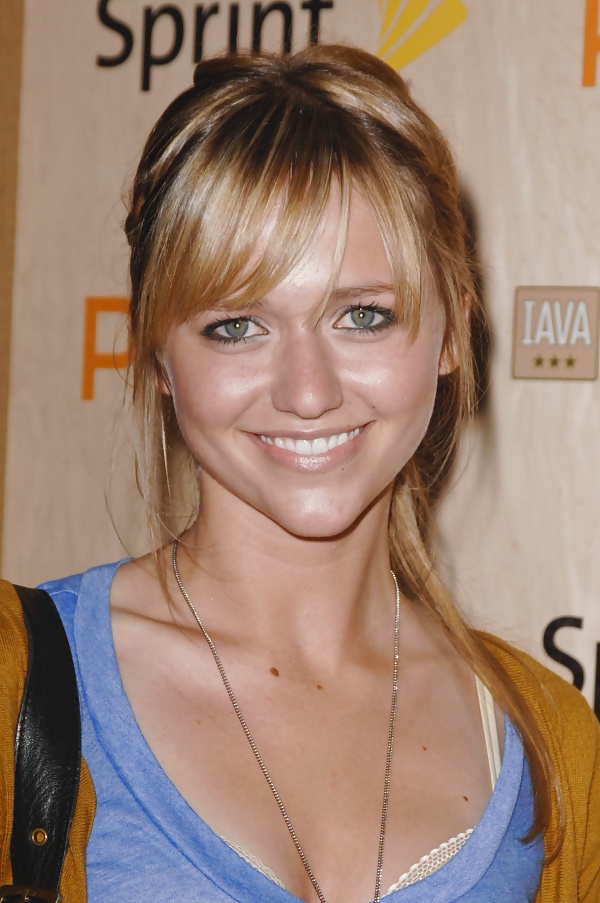 Schöne Blonde Johanna Braddy #39946628