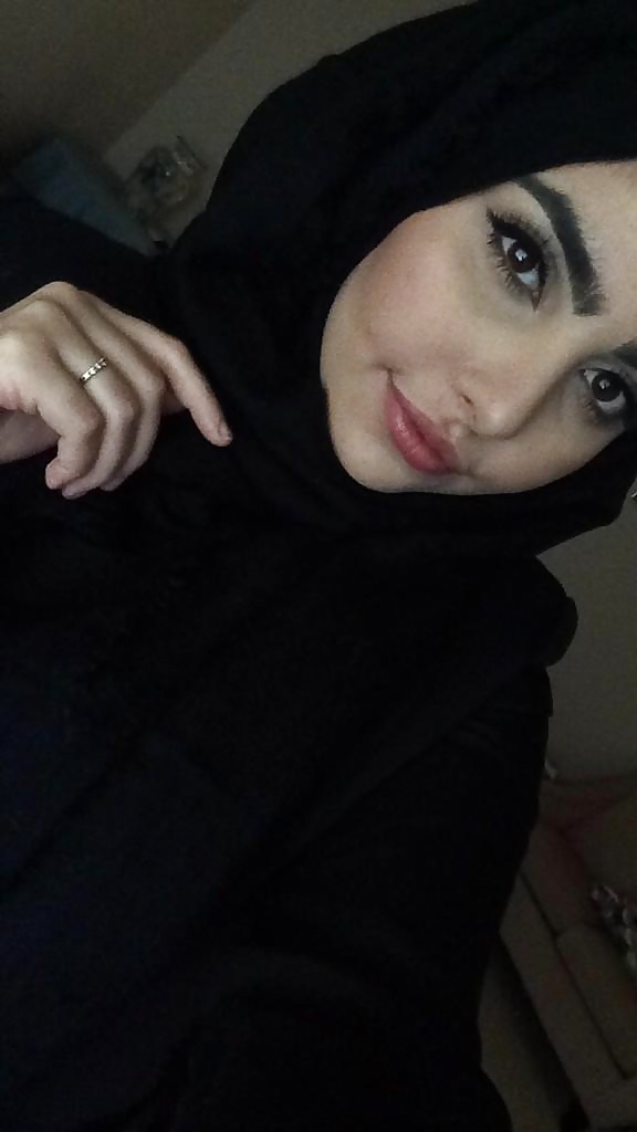 Iraqi Girl from Van City Selfie Slut