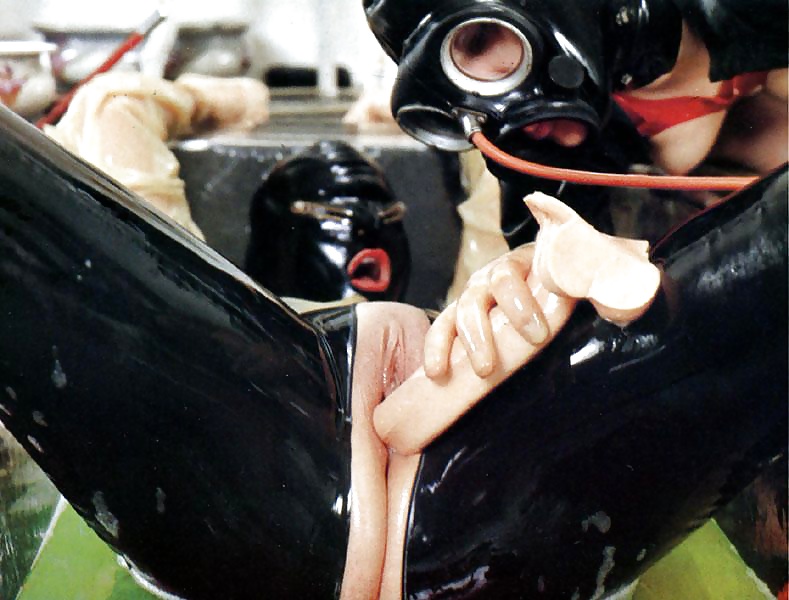 VINTAGE RUBBER SLUTS #41077324