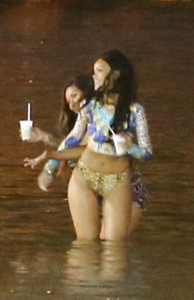 Rihanna Rio de Janeiro Bikini photos #28021301