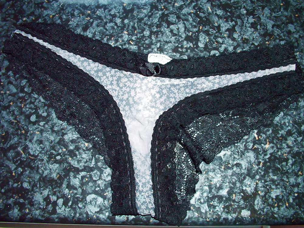 Bragas y sujetadores de compañera de piso
 #28307077