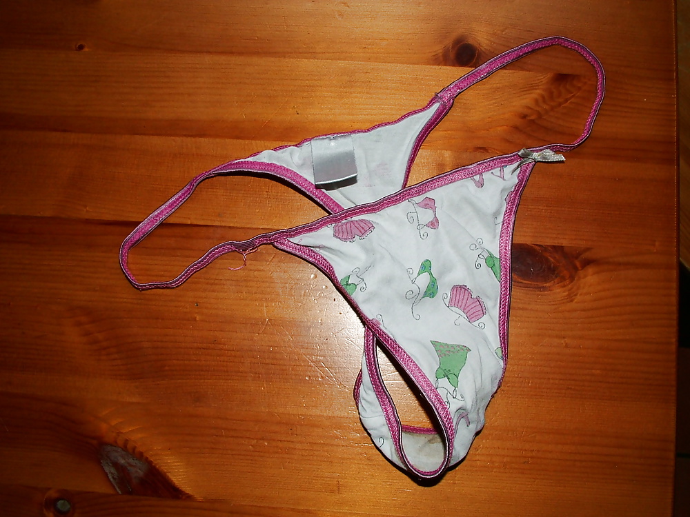 Bragas y sujetadores de compañera de piso
 #28307140