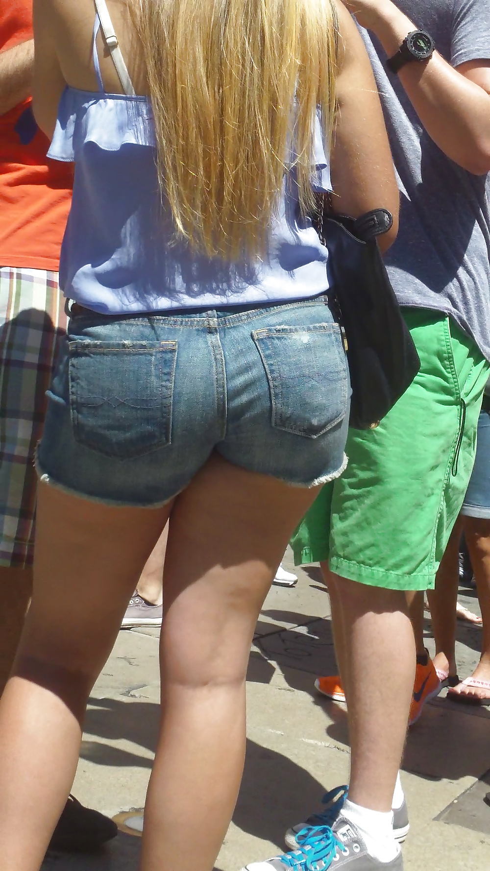 Popular teen girls ass & butt in jeans Part 5 #28733683