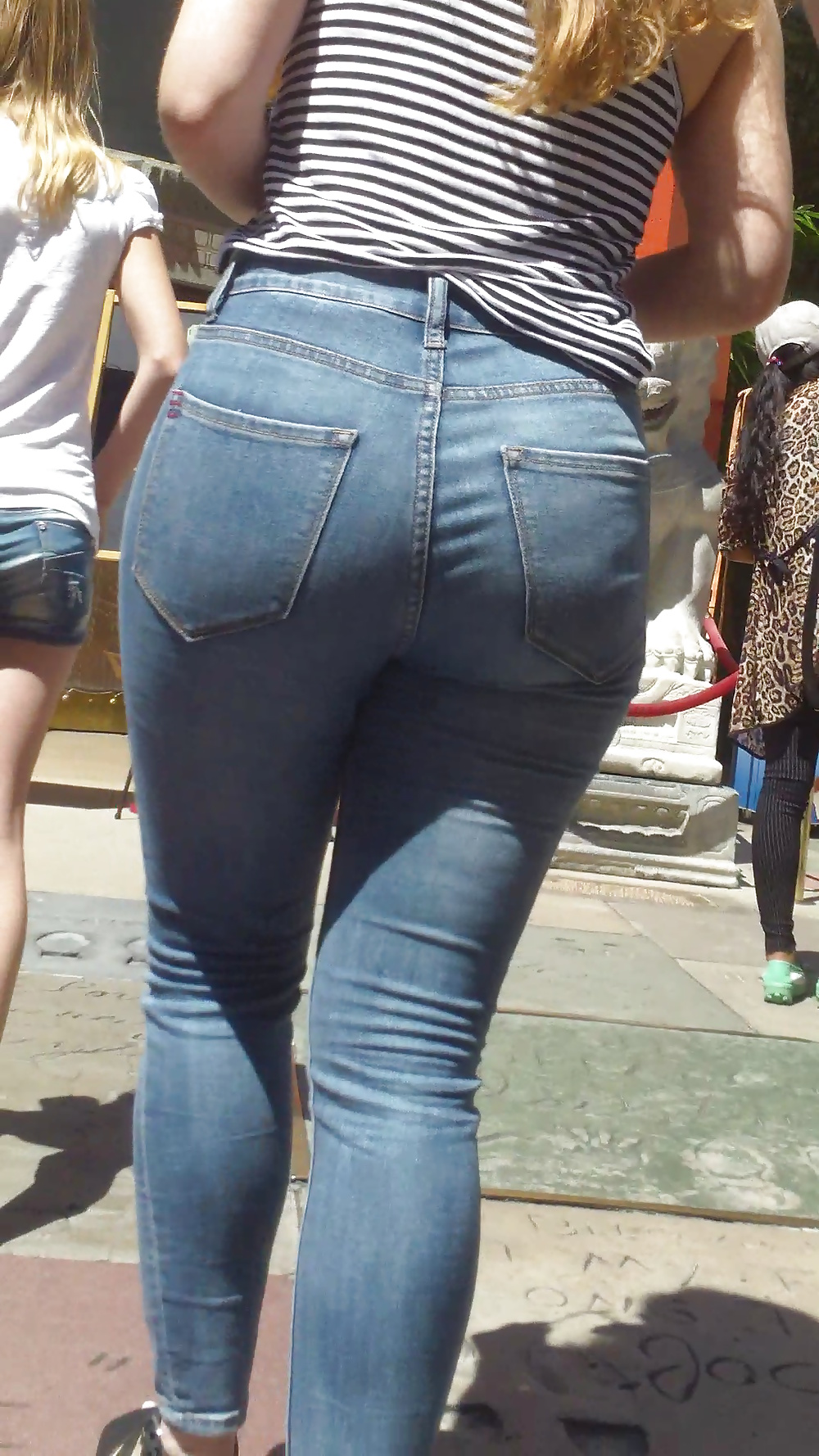 Popular teen girls ass & butt in jeans Part 5 #28734156