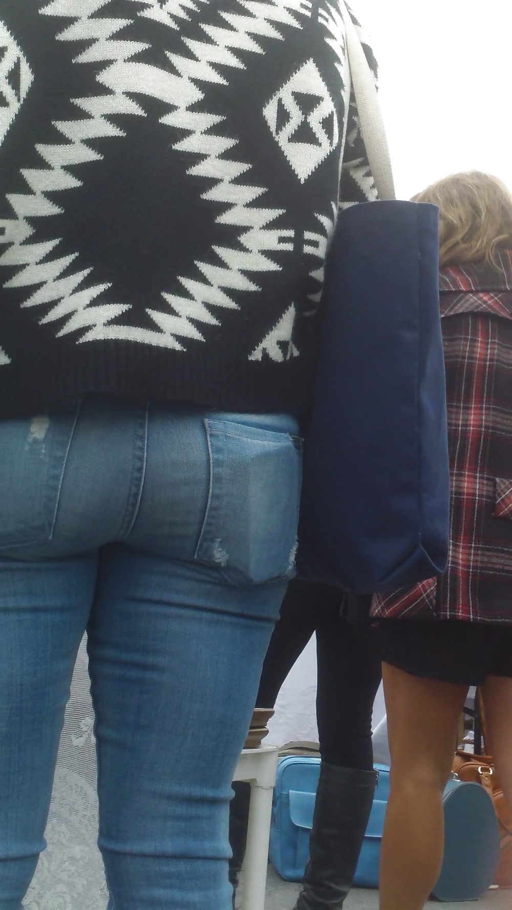 Popular teen girls ass & butt in jeans Part 5 #28734983