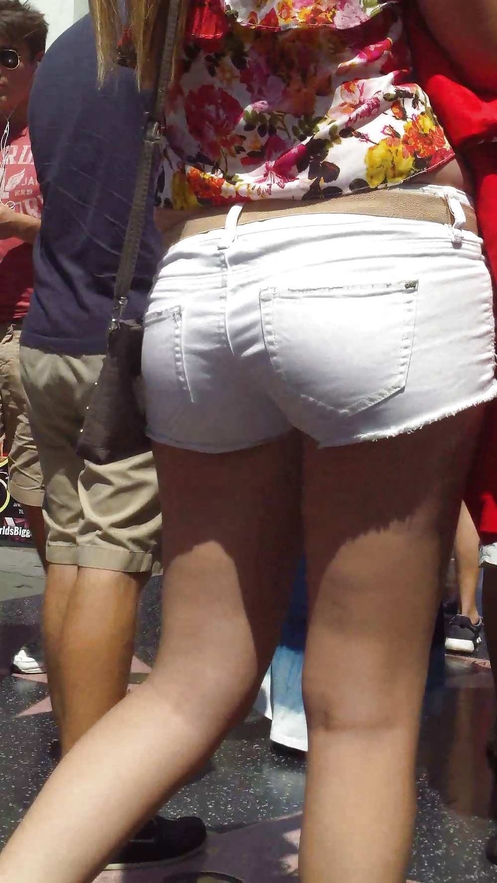 Popular teen girls ass & butt in jeans Part 5 #28736142