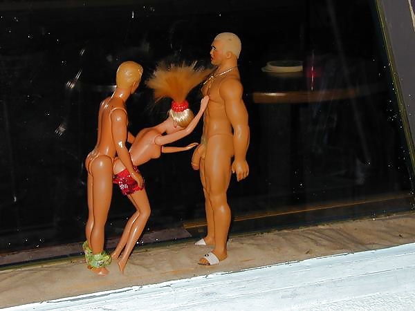Erwachsenenleben Barbie-Puppe)))) #35268125