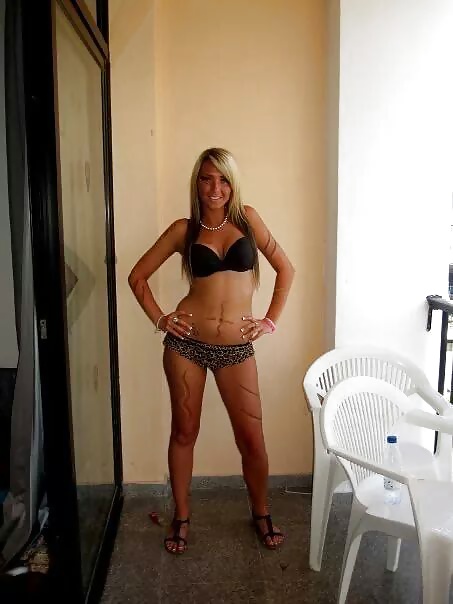 休日にはもっと淫乱に。
 #38597037