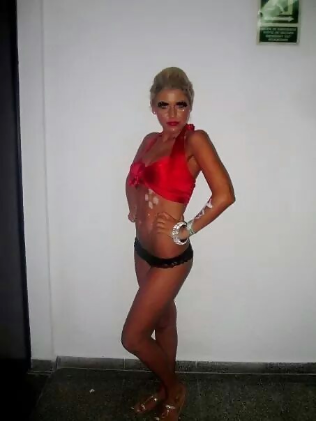 休日にはもっと淫乱に。
 #38597052