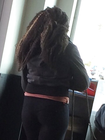 Sexy Femmes Noires Avec Grand Cheveux énormes Afro #32746959