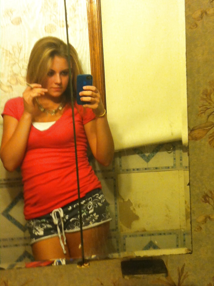 DCからのランダムな雛形
 #40923014