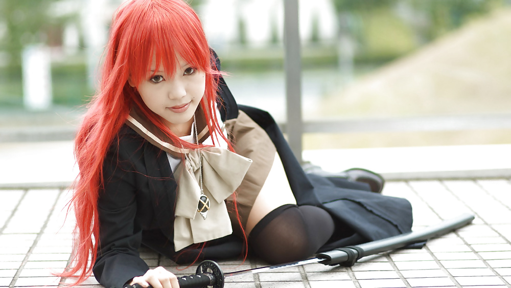 Chicas con espadas
 #35214419