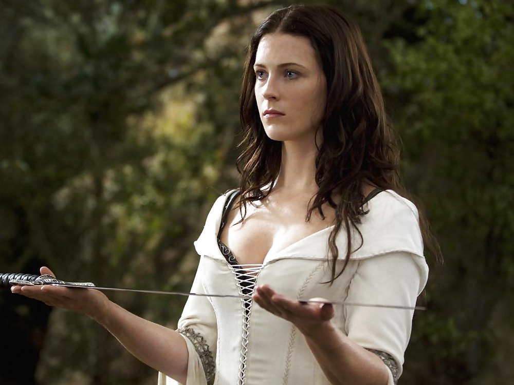 Chicas con espadas
 #35214465