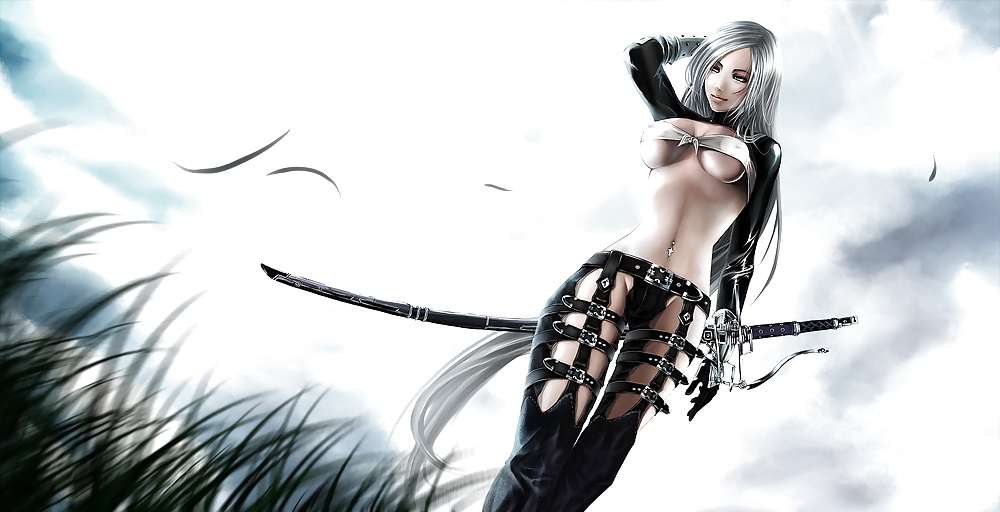 Chicas con espadas
 #35214468