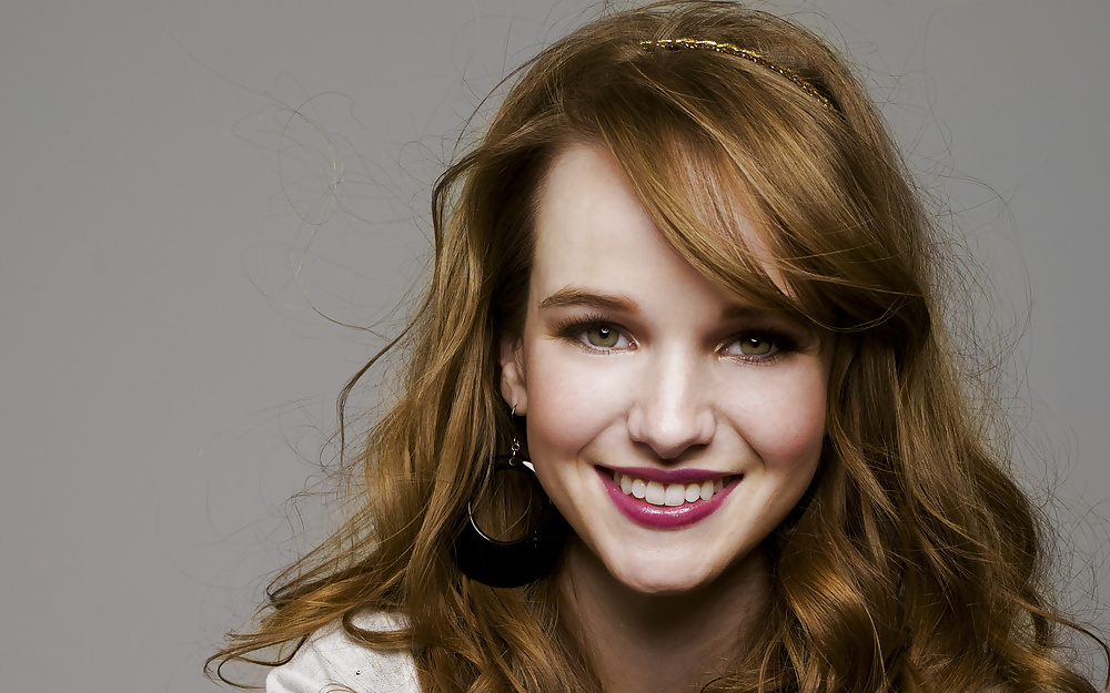 Kay panabaker
 #31831660