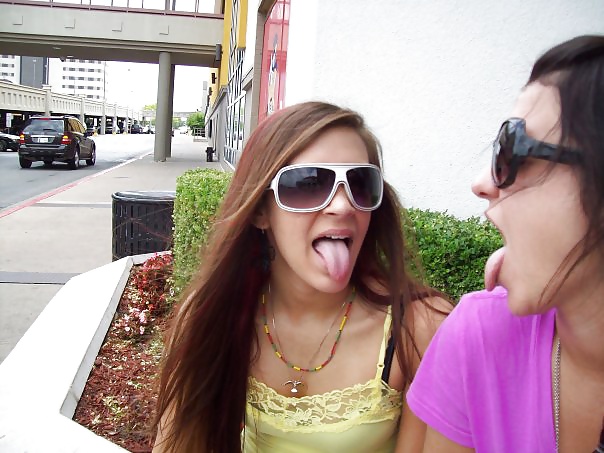 Amateur girls sticking out tongues #25462619