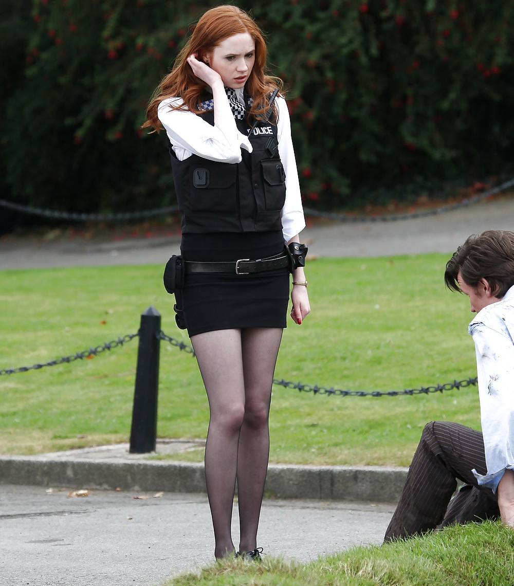 Karen Gillan (Amy Pond) - What would you do to her? #37106352