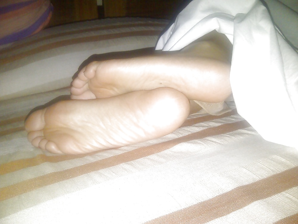 Sexy Feet pics #25289212