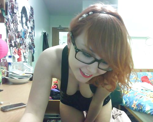 Redhead webcam girl #40104805