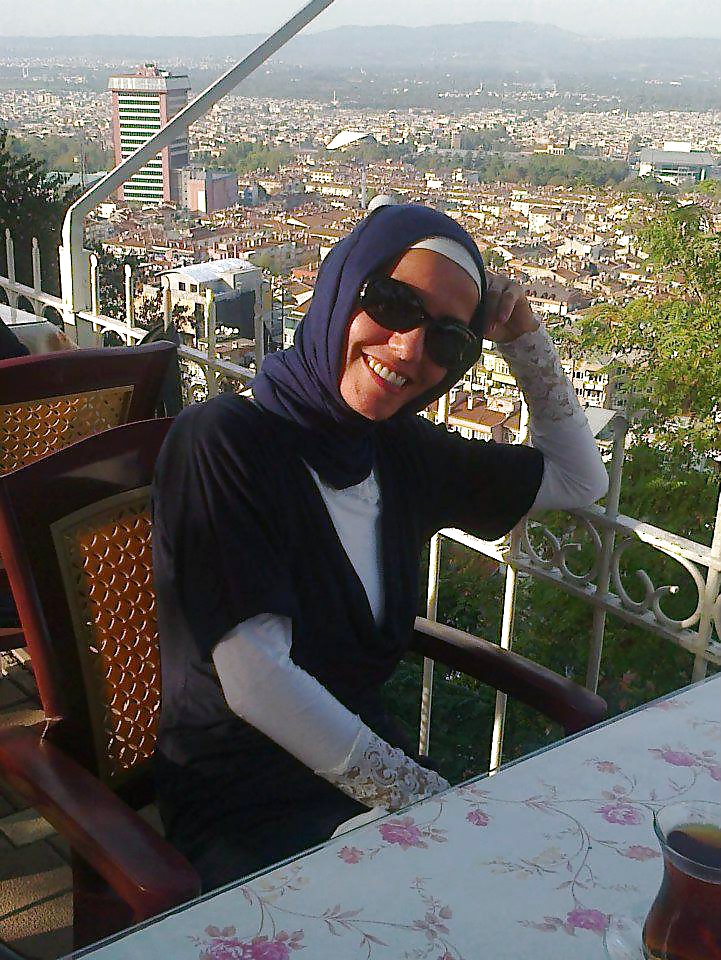 Die Schnittstelle Turbanli Türkisch Hijab Indische Sitzen #30542543