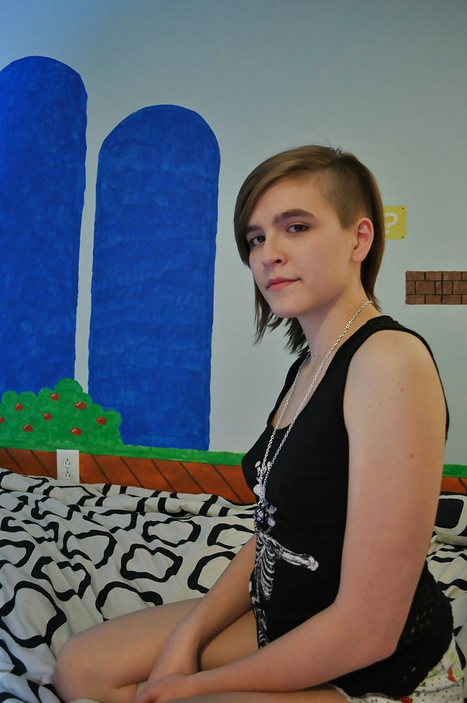 Sarajane strip
 #28504085