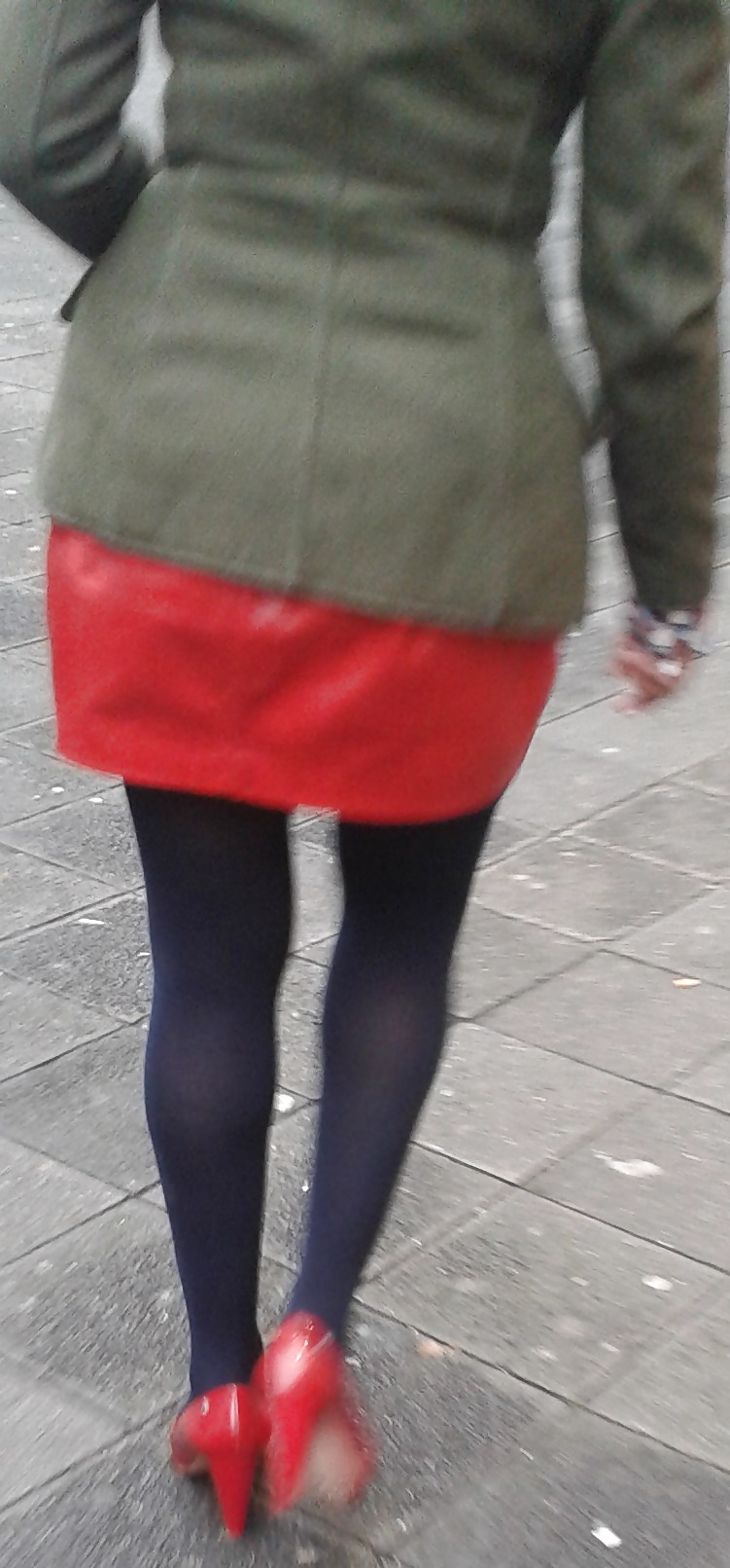 Hot Legs on the street -  geile beine auf der strasse #26983132