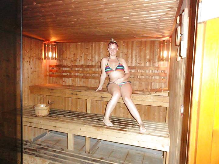 Laetitia C au spa (une ex) #24052408