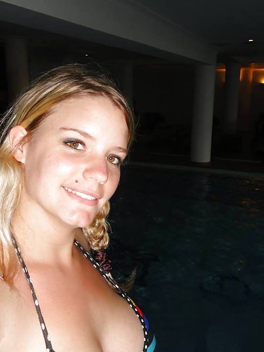 Laetitia C au spa (une ex) #24052414