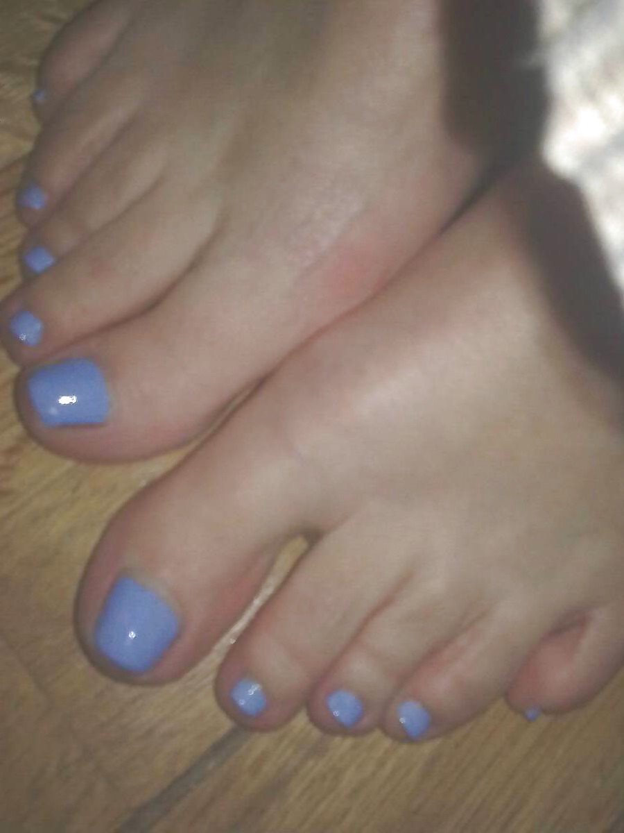 Colors of rainbow - electric blue & barefoot #40712407