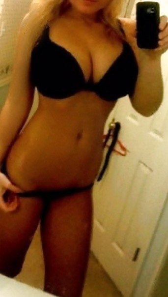 Selfshot gallery #24795309