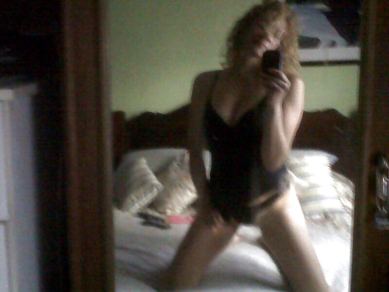 Milfs chilena  #32235819