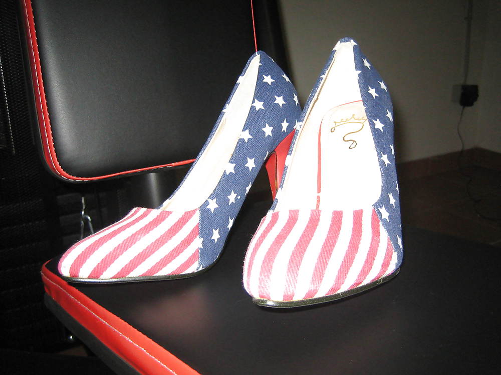 Nuevos tacones
 #24201176