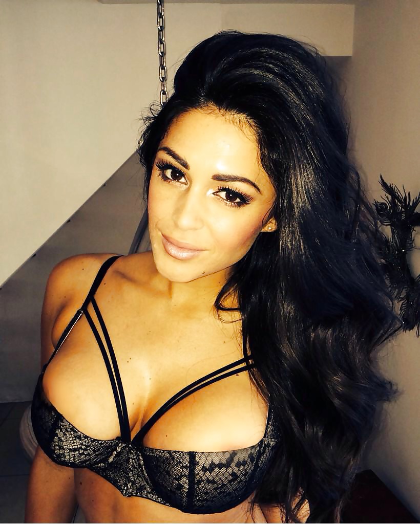 Casey Batchelor #39779631